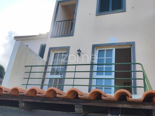 MORADIA COM VISTA MAR DEFINITIVA | 95 M² DE LOGRADOURO | GAULA