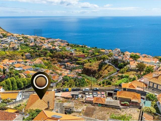 Moradia com Vista sobre o Funchal São Gonçalo