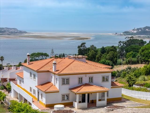 Moradia com Carácter e Encanto com Vista para a Lagoa de Óbidos