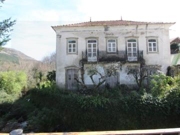 Moradia com Carácter em Coentral do Fojo Castanheira de Pera