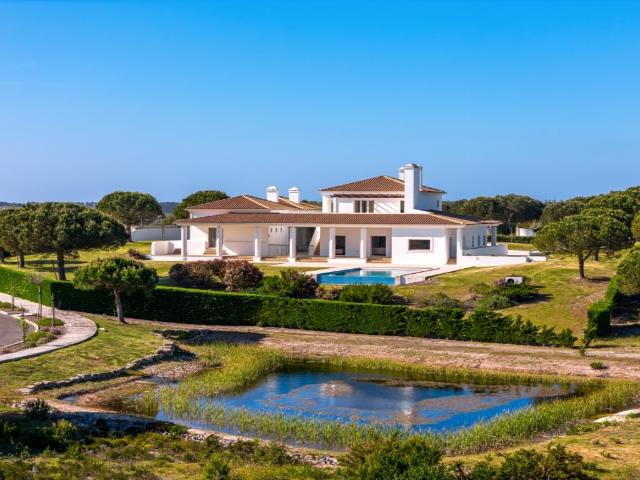 Moradia com deslumbrante vista panorâmica 180º 0m² Vau