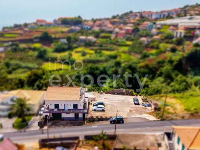 Moradia com Elevado Potencial de Investimento nos Canhas, Ponta do Sol