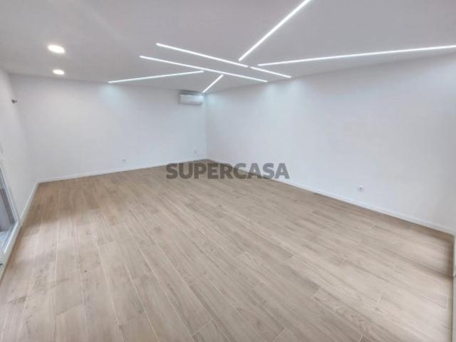 Moradia com Garagem | Pinhal das Formas, Quinta do Anjo Palmela