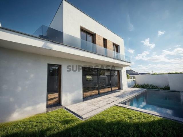 Moradia com piscina no Baleal a apenas 500m da praia