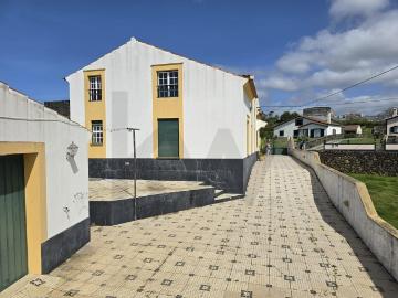 Moradia com Piscina, Angra do Heroísmo, ilha Terceira