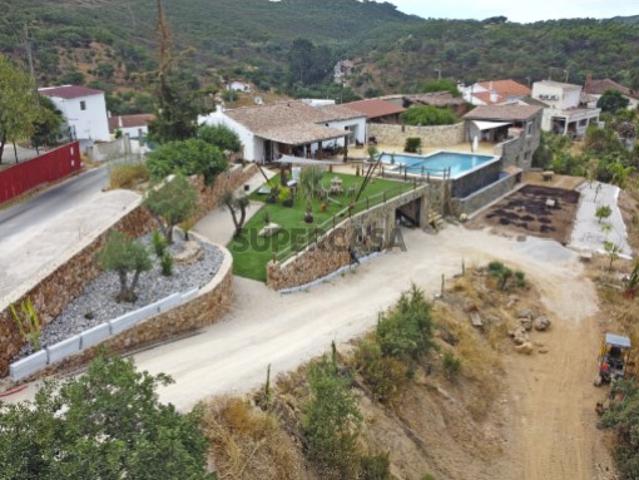 Moradia T3 com Piscina Totalmente Reabilitada, Loule Alte Algarve