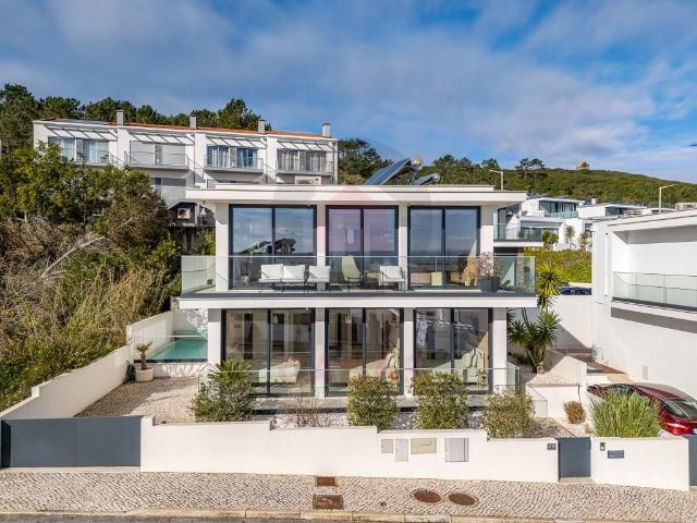 Moradia Contemporânea com Jardim e Piscina em Salir do Porto 0m² Tornada e Salir do Porto