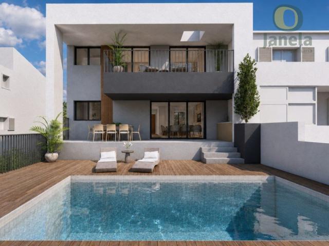 Moradia contemporânea com Piscina, em construção 120m² Montenegro