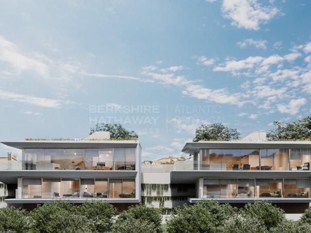 Moradia contemporânea com piscina, rooftop e vista mar em Al. 0m² Alcabideche