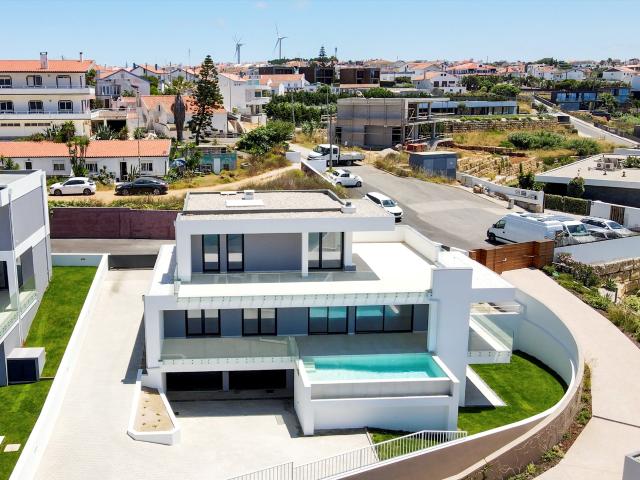 Moradia contemporânea com vista mar incrível!