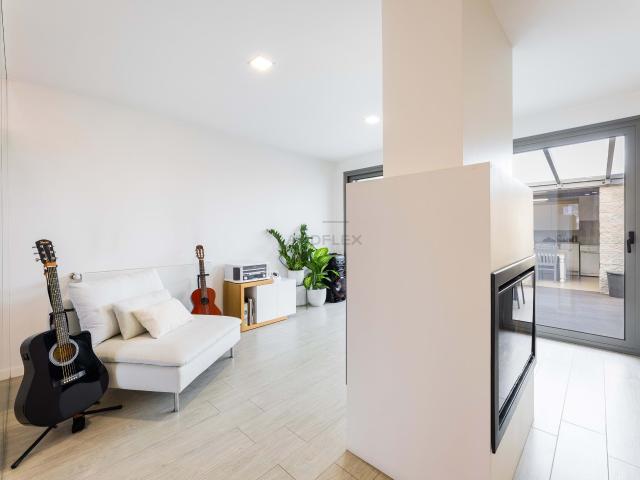 Moradia Contemporânea com Vista Aberta e Jardim | Braga
