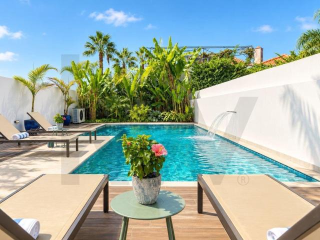 Moradia Contemporânea de Luxo junto aos Jardins do Lago | Fu. 174m² São Pedro Funchal