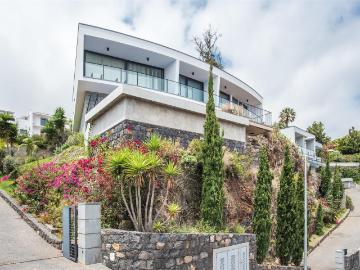 Moradia Contemporânea no Garajau 298m² Caniço