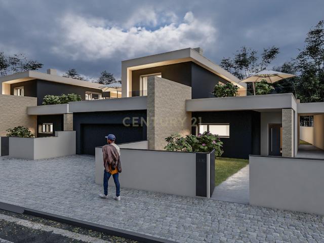 Moradia Contemporânea T3 Construção Nova em Fátima, Ourém