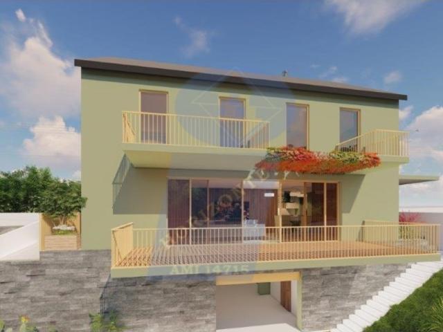 Moradia Contemporânea T3 Alfusqueiro