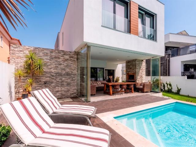 Moradia Contemporânea T4 c/ Piscina, Caxias 255m² Queijas e Caxias