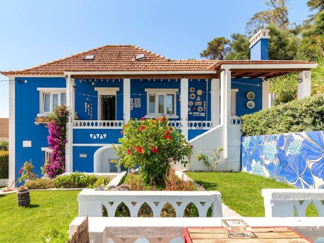 Moradia, Costa de Caparica