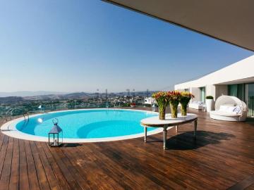 Moradia, Costa