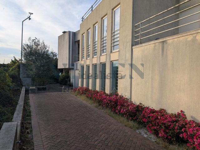 Moradia, Coronado