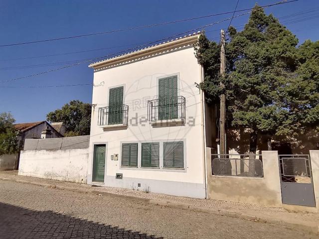 Moradia, Couço