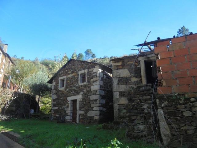 Moradia, Covelo de Paivó e Janarde