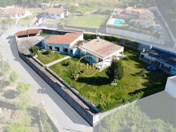Moradia, Creixomil e Mariz