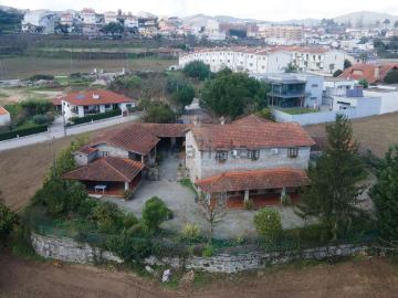 Moradia, Cristelos Boim Ordem