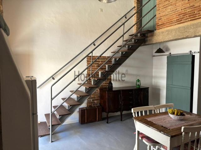 MORADIA DUPLEX T1 MOBILADA. ZONA HISTÓRICA