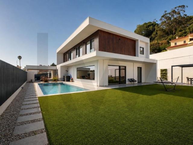 Moradia de Arquitetura Ecológica A+ com piscina salgada 20 minutos de Lisboa