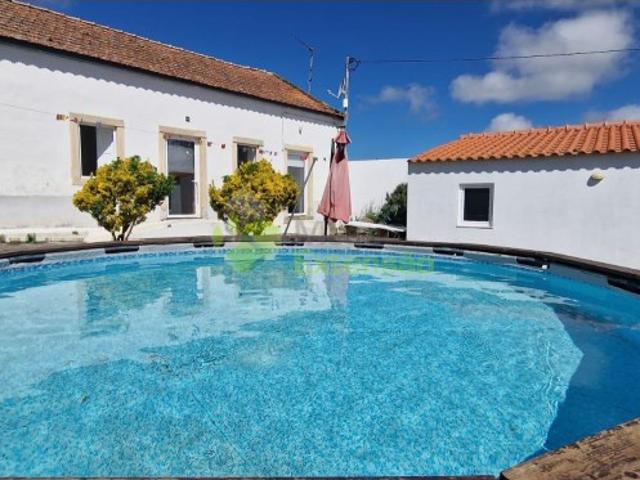 Moradia de Campo com Anexo, Piscina e Licença de Alojamento Local | Próxima do Bombarral