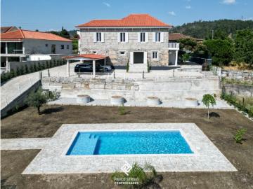 Moradia de campo dos anos 20, Felgueiras Macieira da Lixa