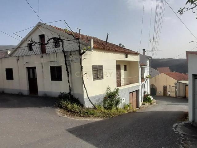 MORADIA DE GAVETO | ADURÃO | DORNELAS DO ZÊZERE