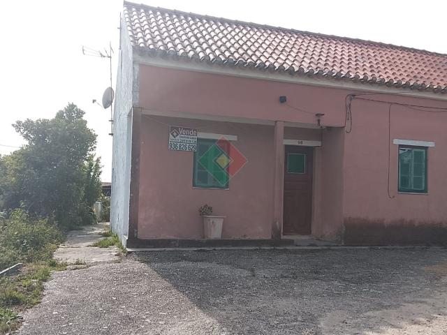 Moradia de gaveto, para venda, Ponte de Sor Foros de Arrão