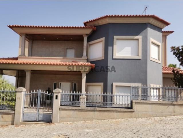 Moradia de Luxo