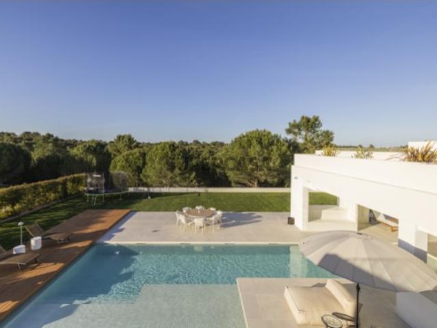 Moradia de Luxo T6 com Piscina para Venda no Golf da Quinta do Peru, Palmela