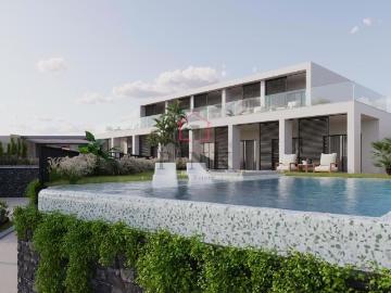 Moradia de Luxo com Vista Mar T5 no Funchal 924m² São Gonçalo