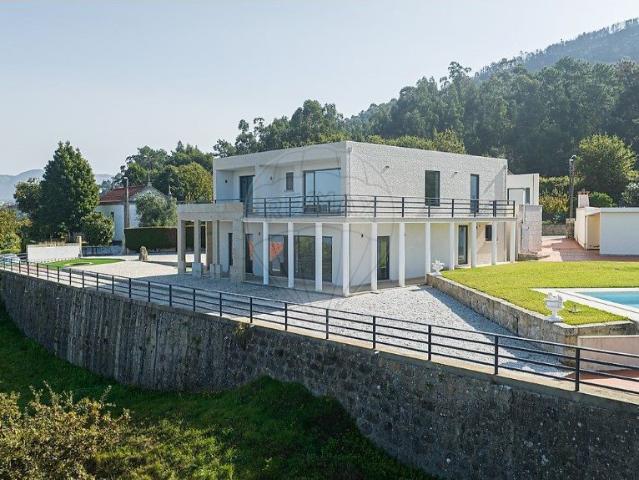 MORADIA DE LUXO COM VISTA PANORÂMICA SOBRE O RIO MINHO | 0m² Lanhelas