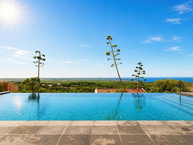 Moradia de luxo com vista panorâmica para o Guincho