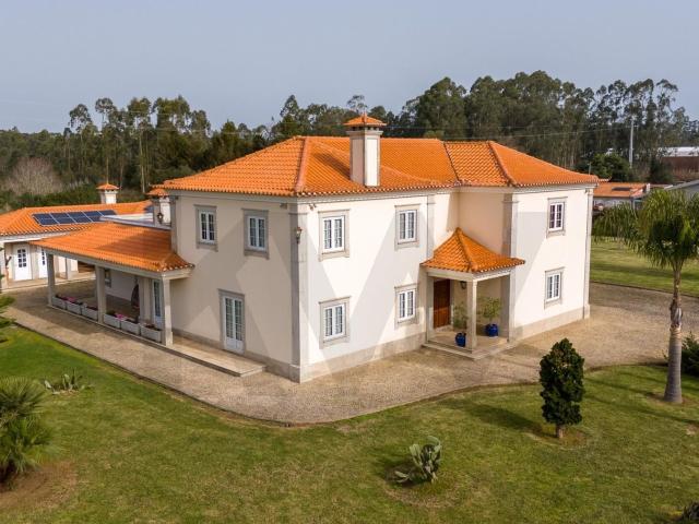 Moradia de luxo Clássica T3 + 1 um Refúgio de Prestígio Ovar