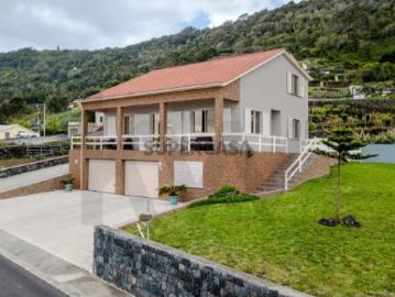 Moradia de Luxo à Beira Mar | Fajã Grande, São Jorge Açores