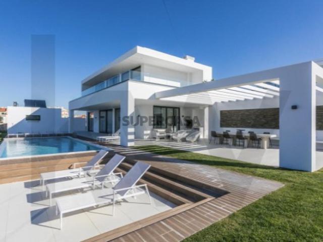 Moradia de luxo em open space na Ericeira com vista mar