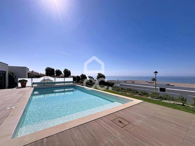 Moradia de luxo, exclusiva na Foz do Arelho, com vista mar