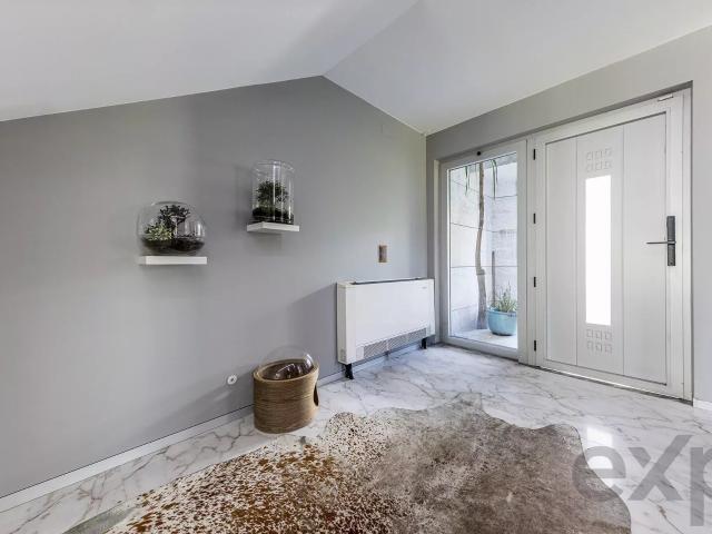 Moradia de Luxo T3 com piscina / Fernão Ferro Setubal 212m² Fernão Ferro