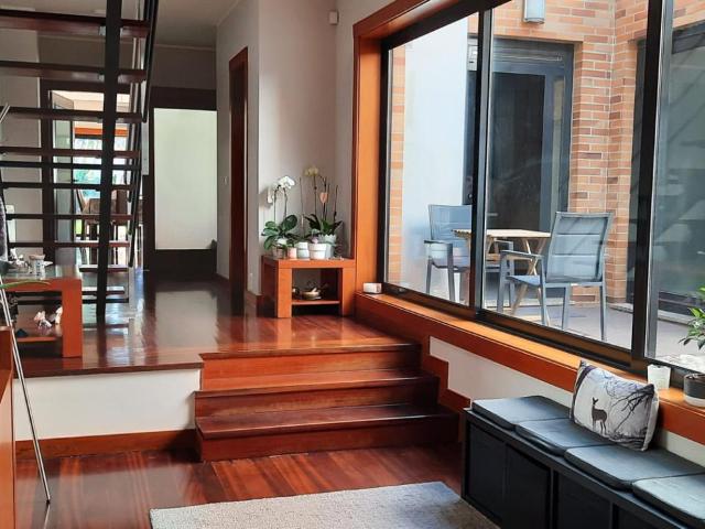 Moradia de Luxo T4+1 em Condominio Fechado para Arrendar