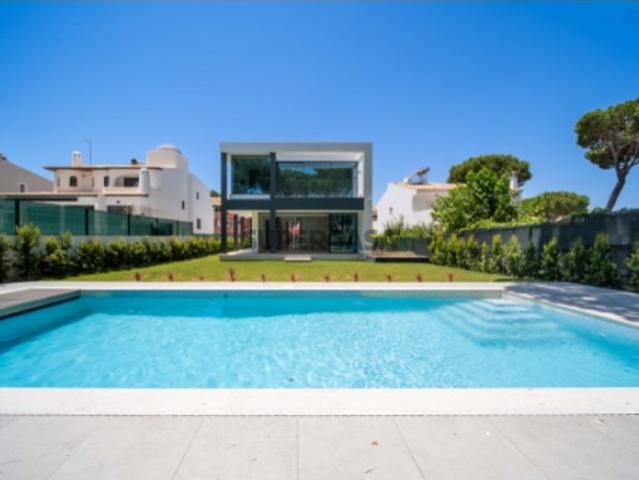 Moradia de Luxo T4 | Vilamoura | Arquitetura Contemporânea