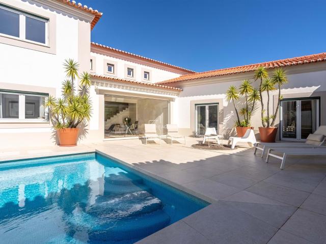 Moradia de Luxo T5 Renovada com Piscina Aquecida na Beloura. 605m² Sintra Santa Maria E São Miguel