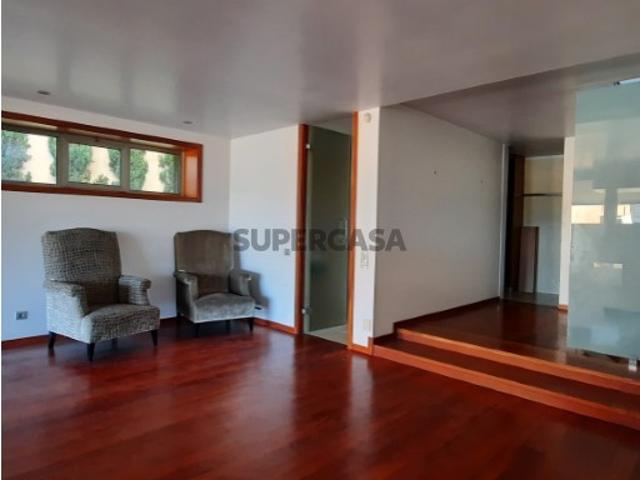 Moradia de Luxo única e em exclusivo para si