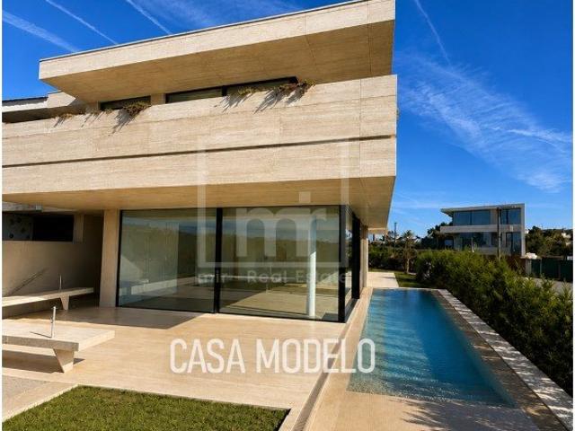 Moradia de Luxo V3+1 Vista Mar e Rio 294m² Canidelo