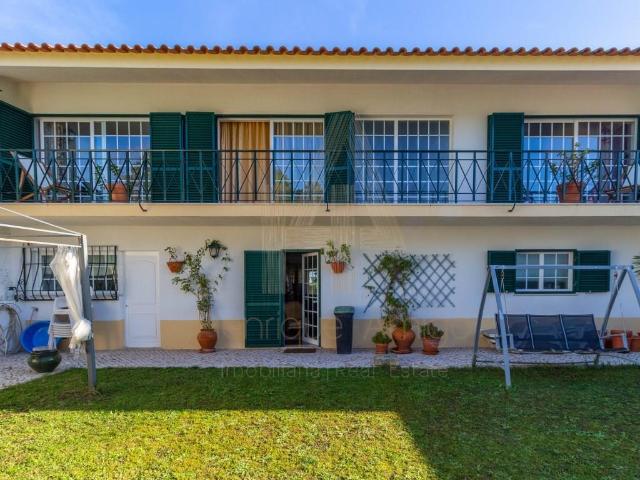 Moradia de sonho em zona nobre 211m² Sesimbra Castelo