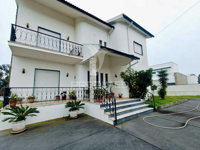 Moradia de Sonho Independente em Ourém